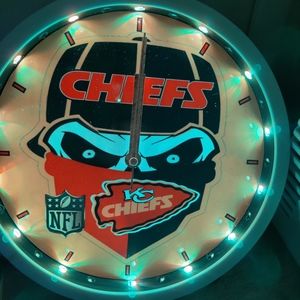 Chiefs led light clock
